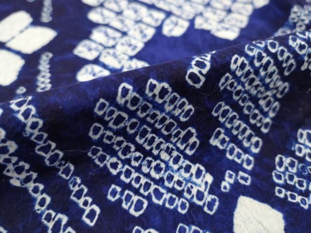 有松絞り　浴衣　蜘蛛絞り　青白紺　ブルー　有松鳴海絞り　花文様　ワントーン