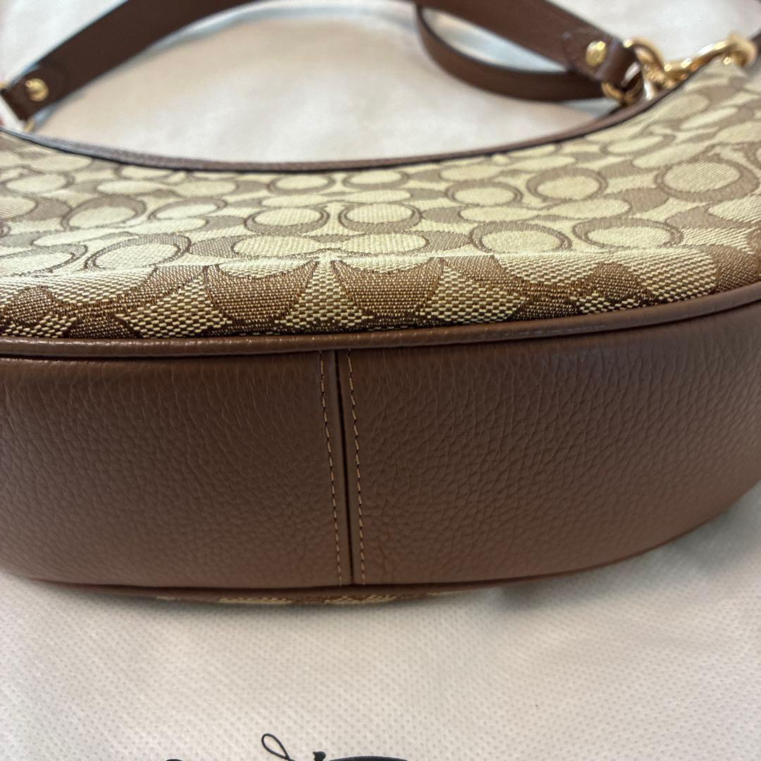 [値下][美品]COACHシグネチャーシーcスモールバッグ2way