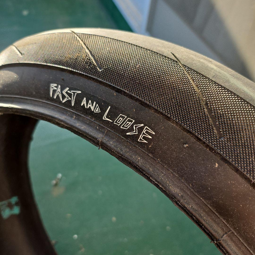 パーツ Cult Pool Fast And Loose Tire Kevlar 2.4