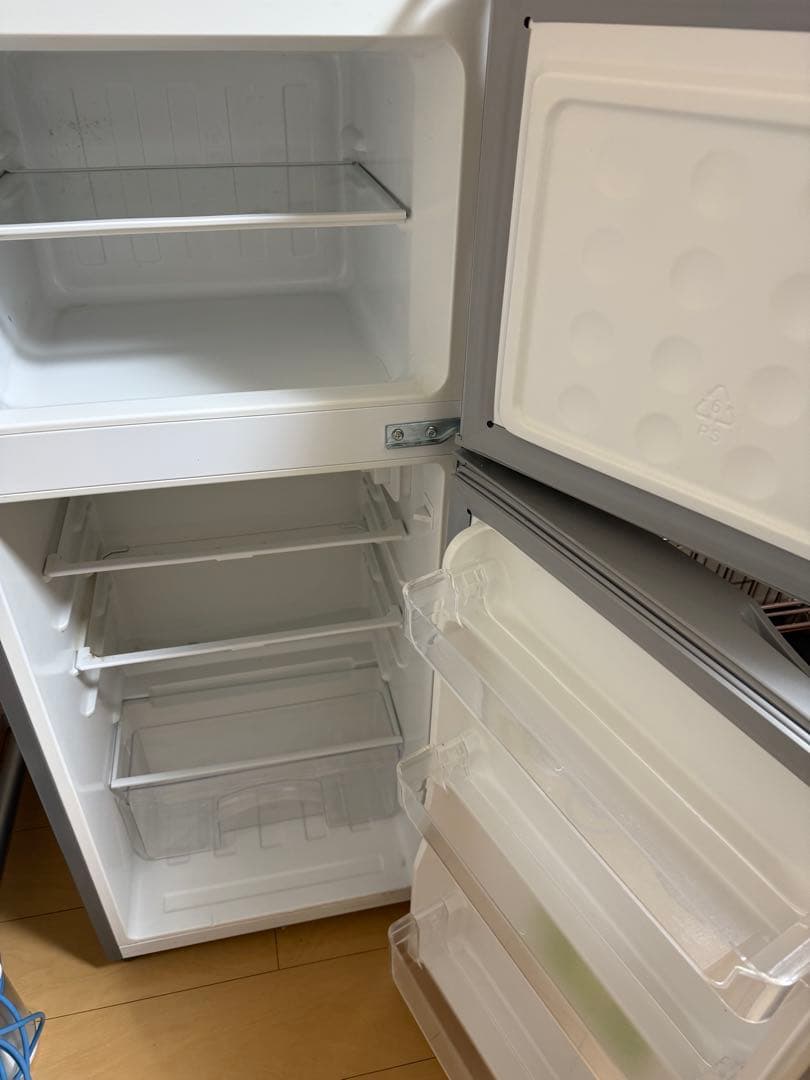SHARP シルバー冷蔵庫 下段冷蔵室・上段冷凍室