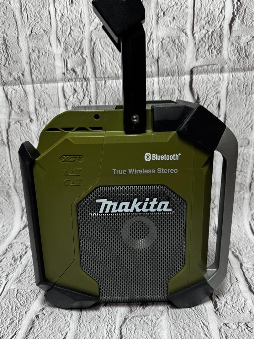 マキタ充電式ラジオ MR005G　オリーブ　ｗ14625-1111-⑤