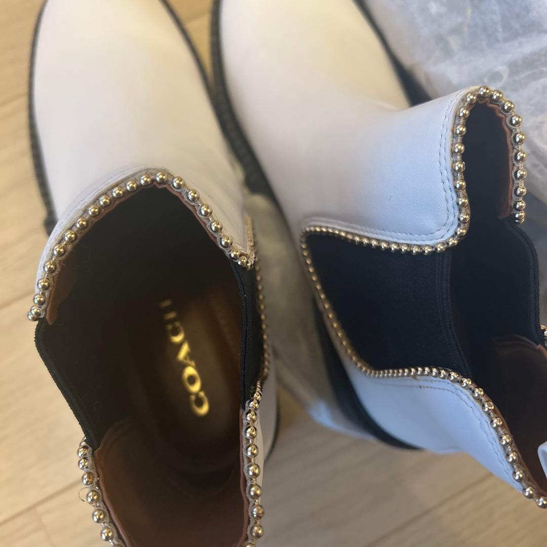 み*ー様 未使用新品箱付★定価6.6万円★COACH ビジュー付サイドゴアブーツ