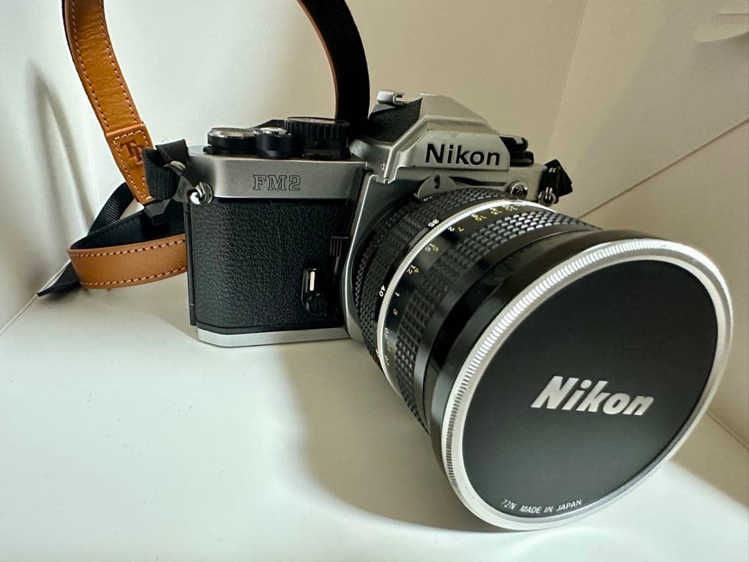 NIKON ニコン NEW FM2 + 広角ズームレンズ