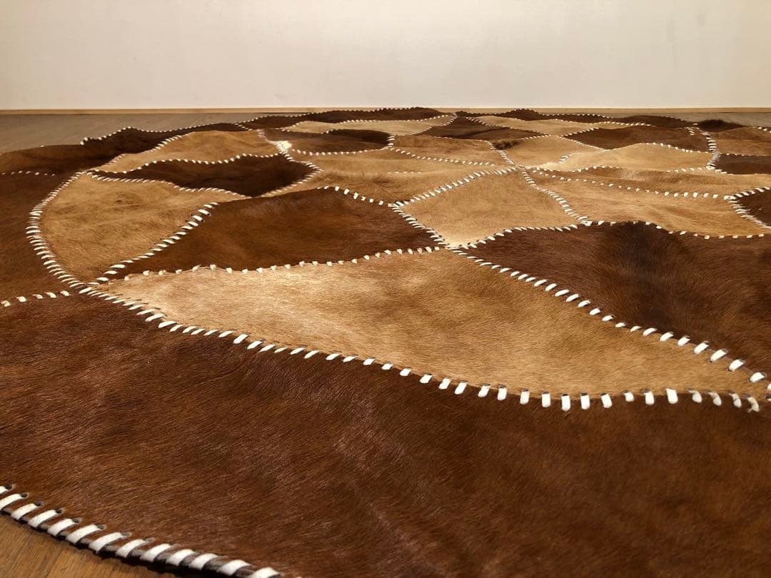カウラグ パッチワーク 大判 ラグ カウハイドレザー 本革 ミッドセンチュリー