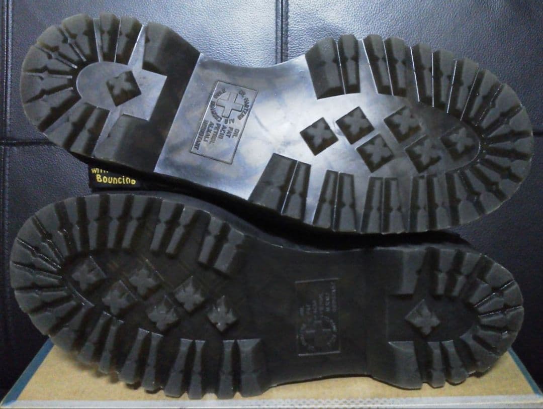 Dr.Martens JADON UK7 黒 男女可 厚底 8ホール