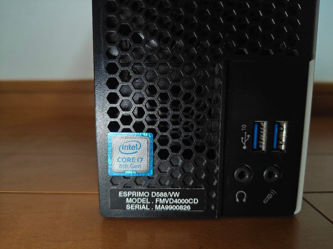 fujitsu esprimo d588/vw ライトゲーミングpc