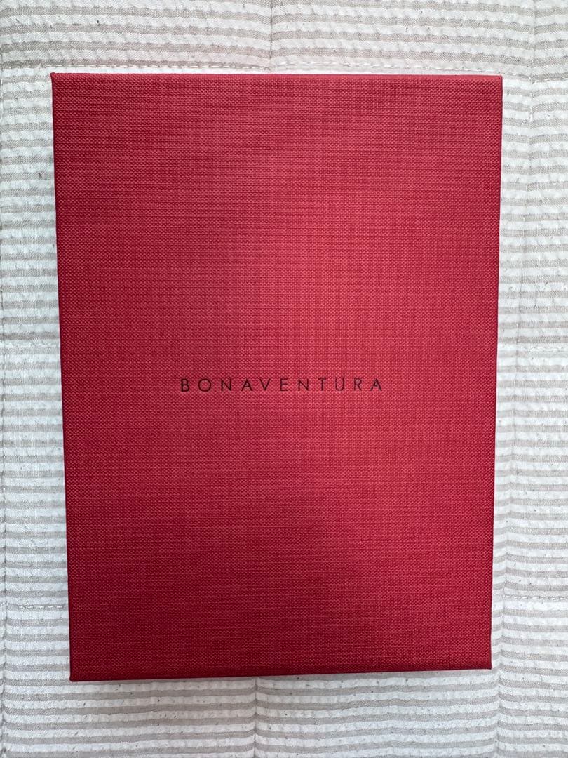 ボナベンチュラ　iPhone16ケース　グレージュ