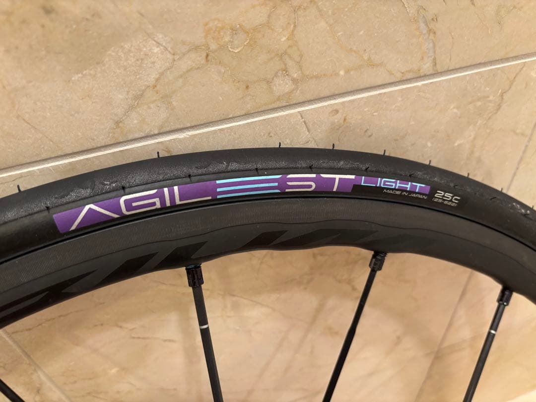 マヴィック125周年記念モデル キシリウム125 アジリストLight