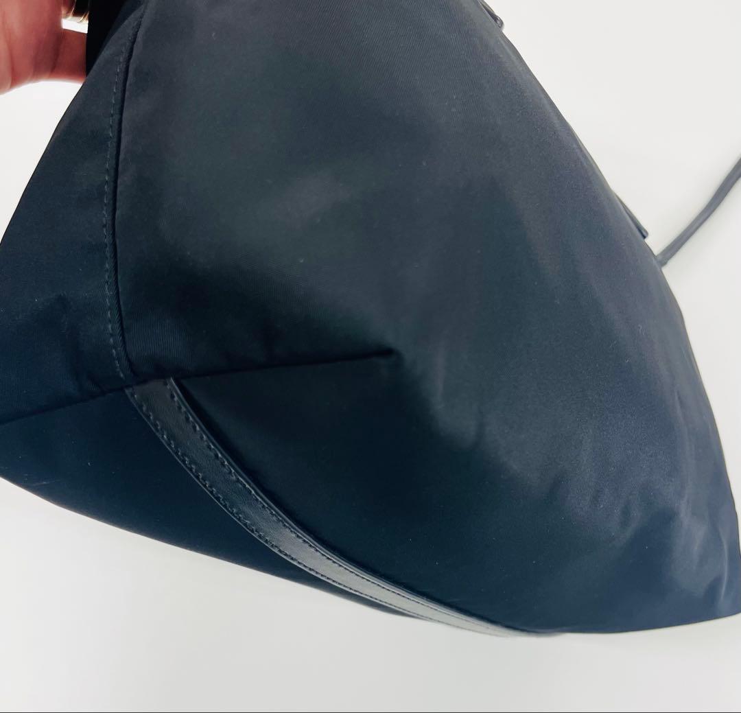 【美品】PRADA 黒 ナイロン レザー ハンドバッグ 2WAYショルダー付
