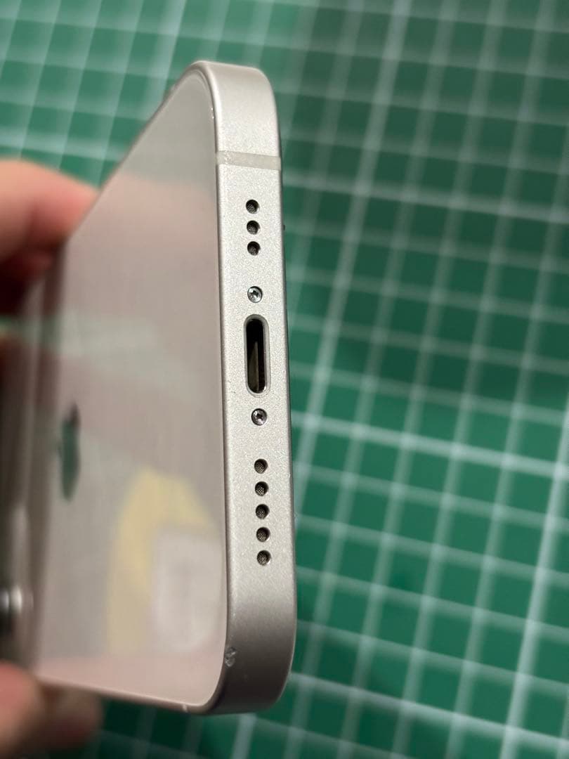 Apple iPhone 12 ホワイト SIMフリー　64GB 液晶新品