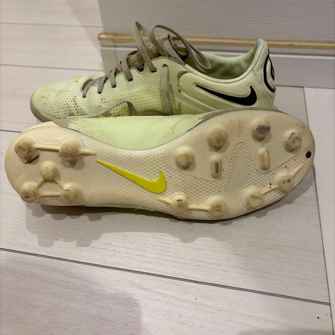 Nike Tiempo サッカーシューズ イエロー/ホワイト