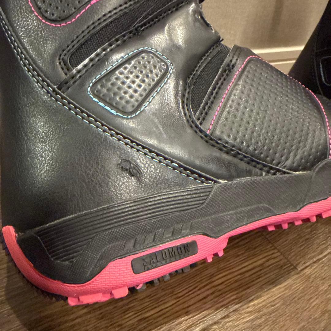 Salomon 女性用 スノーボードブーツ ブラック/ピンク 23.5cm