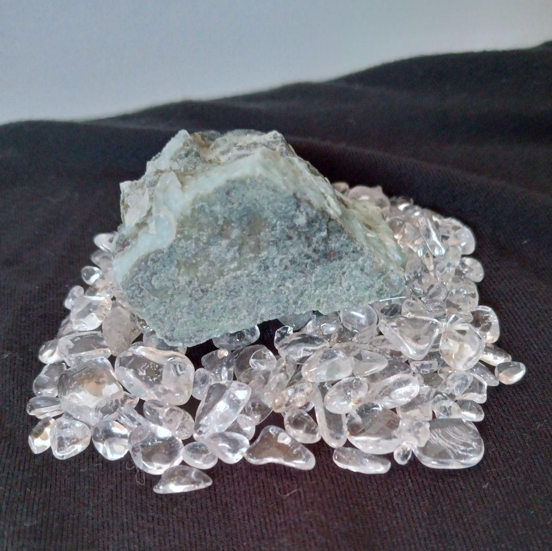 激レア ドミニカ共和国産 母岩付き 希少ラリマー 原石 天然石 パワーストーン