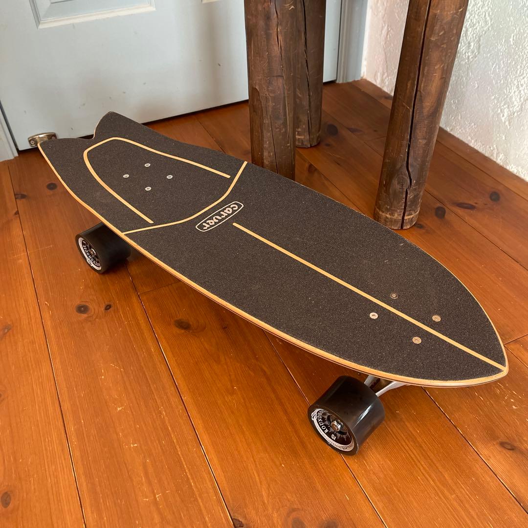 カーヴァー　carver スケートボード