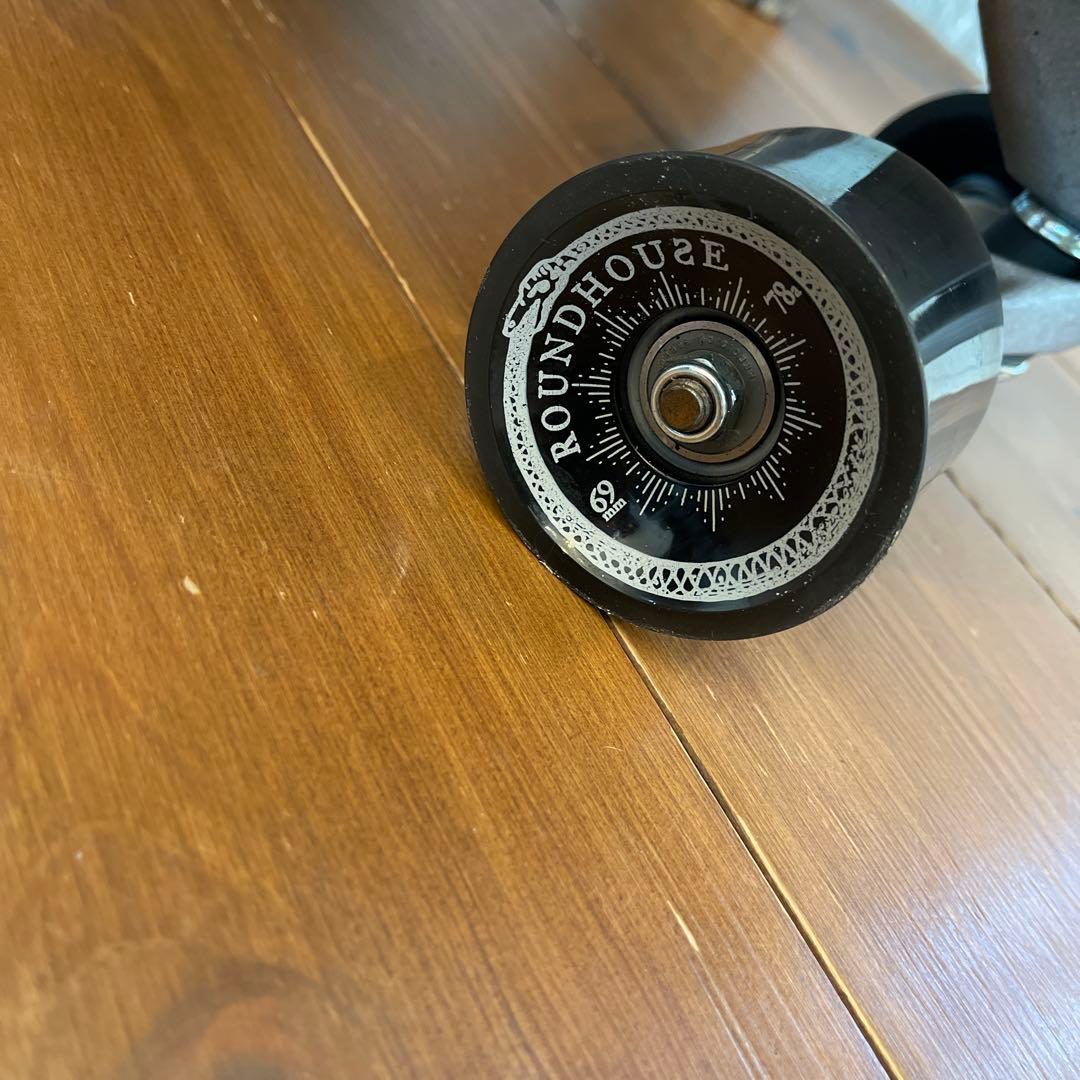 カーヴァー　carver スケートボード