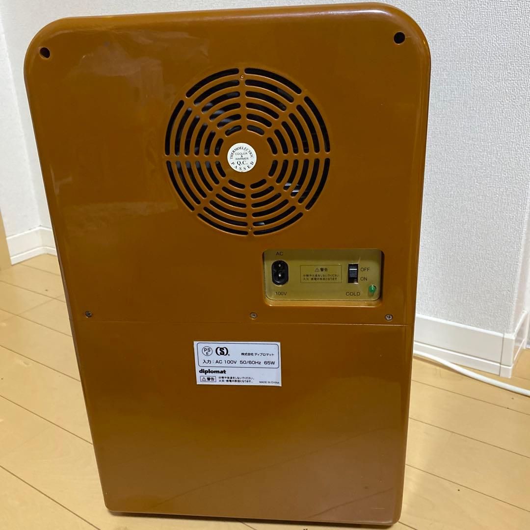 くまのプーさんミニ保冷庫［非売品］