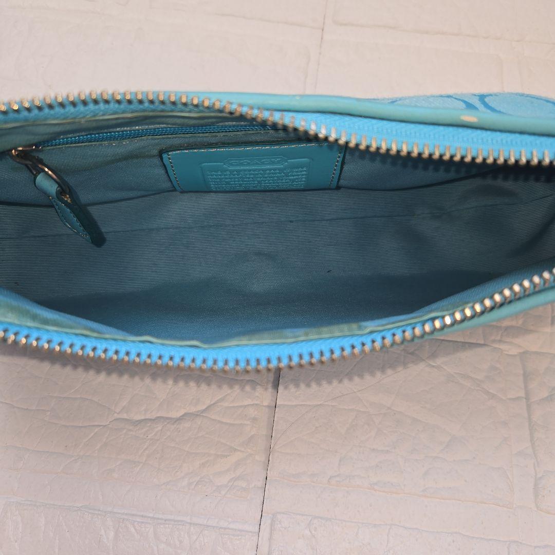 P*?様 COACH アクセサリーポーチ　ハンドバッグ　シグネチャー　キャンバス