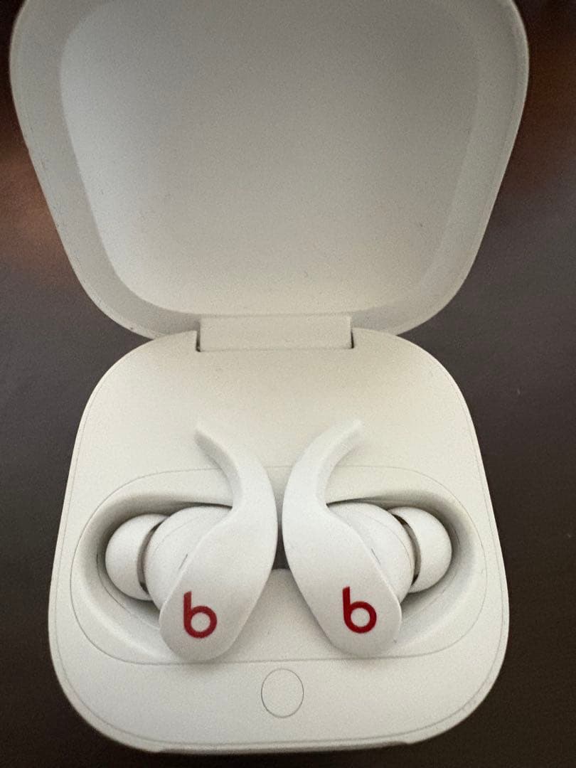 Beats Fit Pro 白