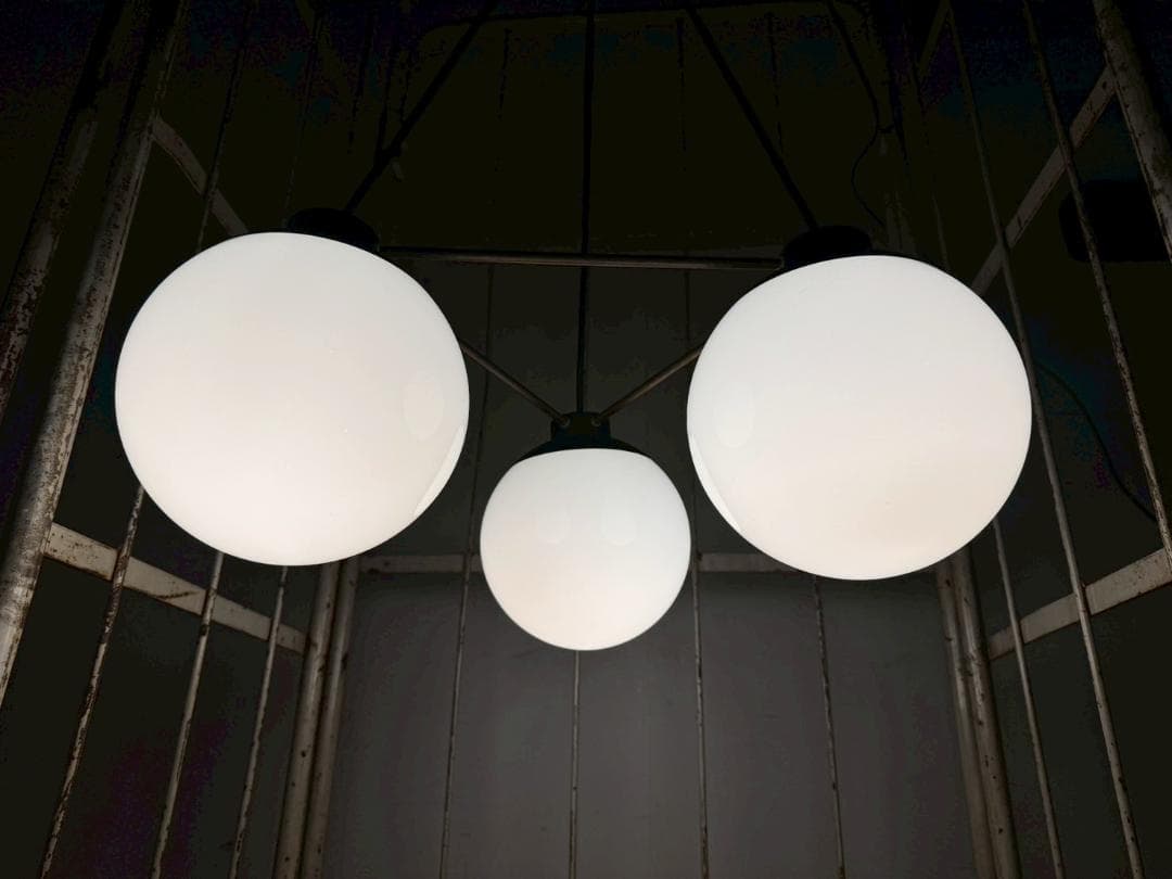 T1563☆展示品☆アートワークスタジオ　照明　ペンダントライト　モダン