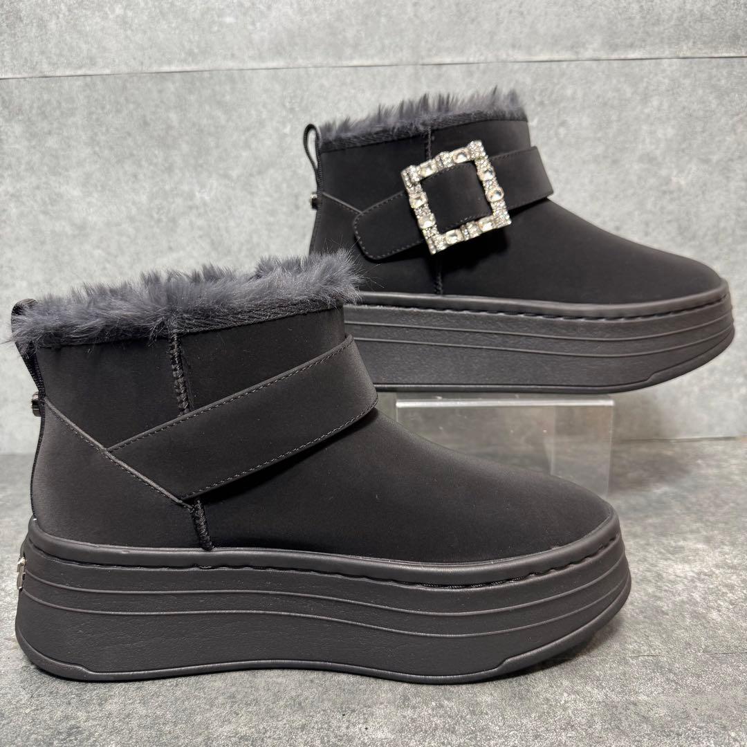 【新品】+DIANA ブラックムートン ビジュー バックル スエード24.5cm