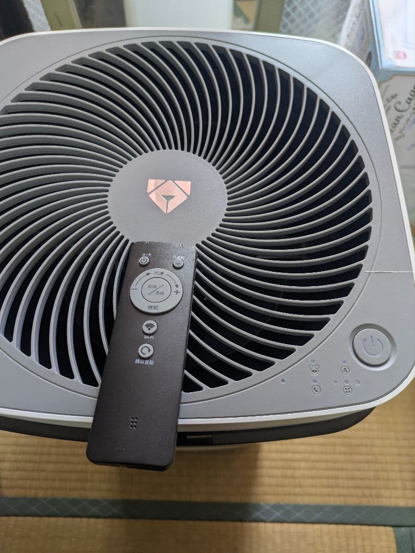 空気清浄機 　エアードッグx5s　デジタル表示 リモコン付き