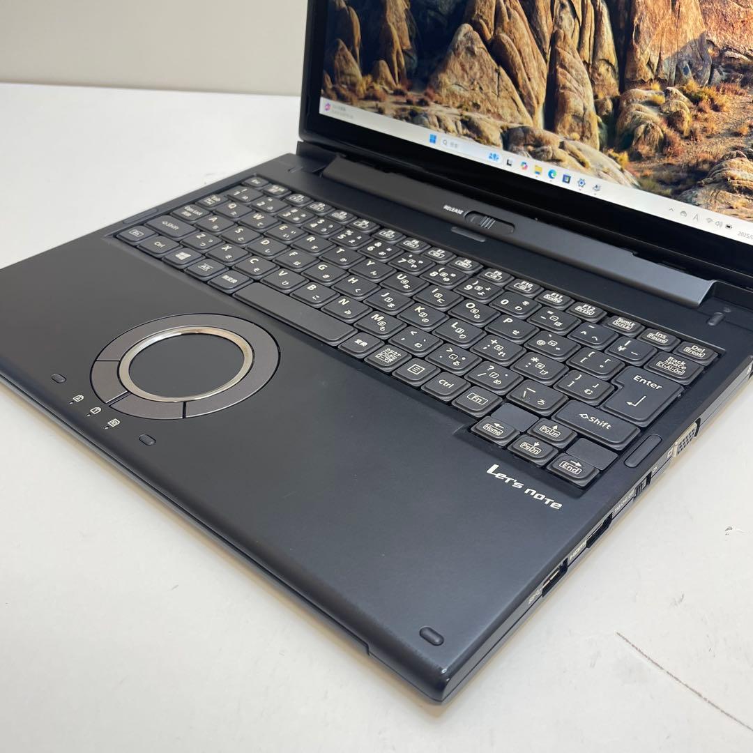 #066 美品 Panasonic CF-XZ6 2in1 i5-7300U 8