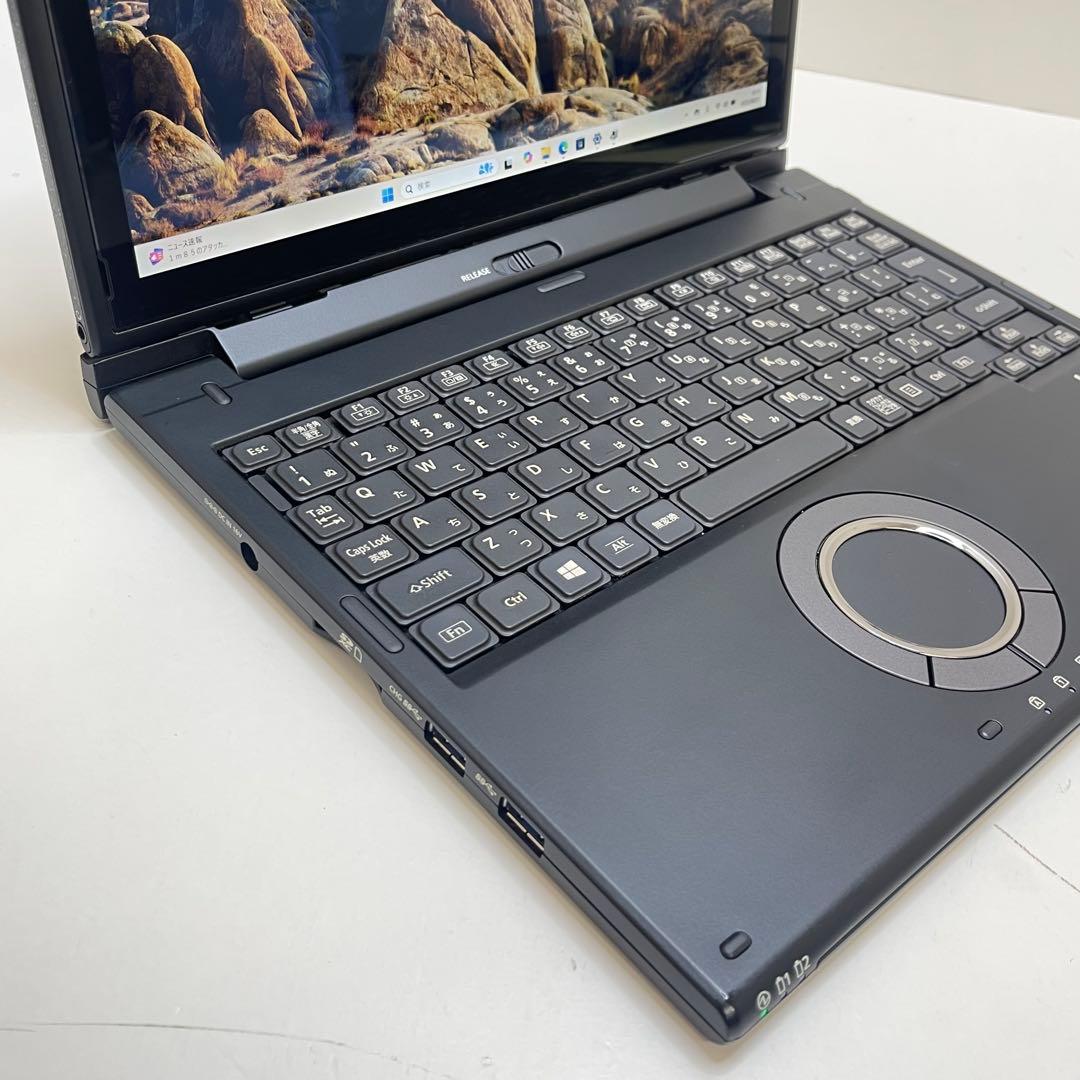 #066 美品 Panasonic CF-XZ6 2in1 i5-7300U 8