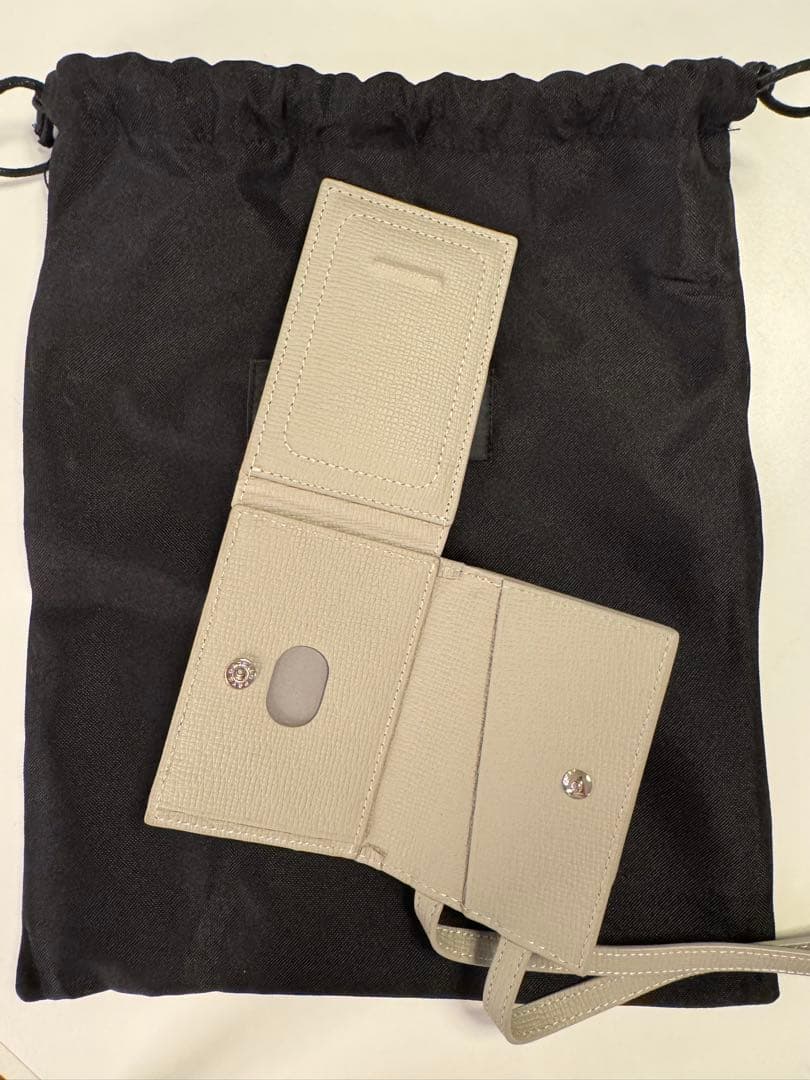 objects.io iPhone ウォレット