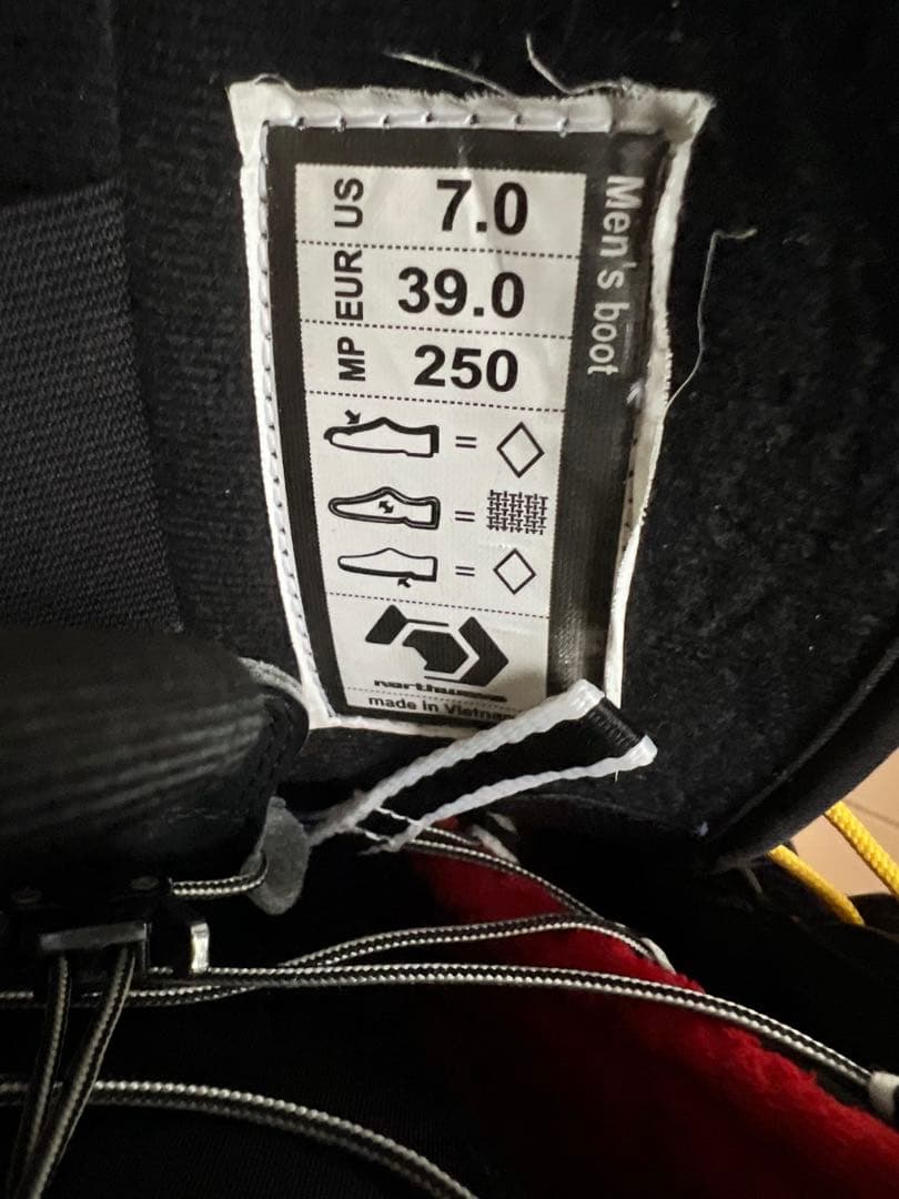 northwave スノーボードブーツ レッド　収納バック付