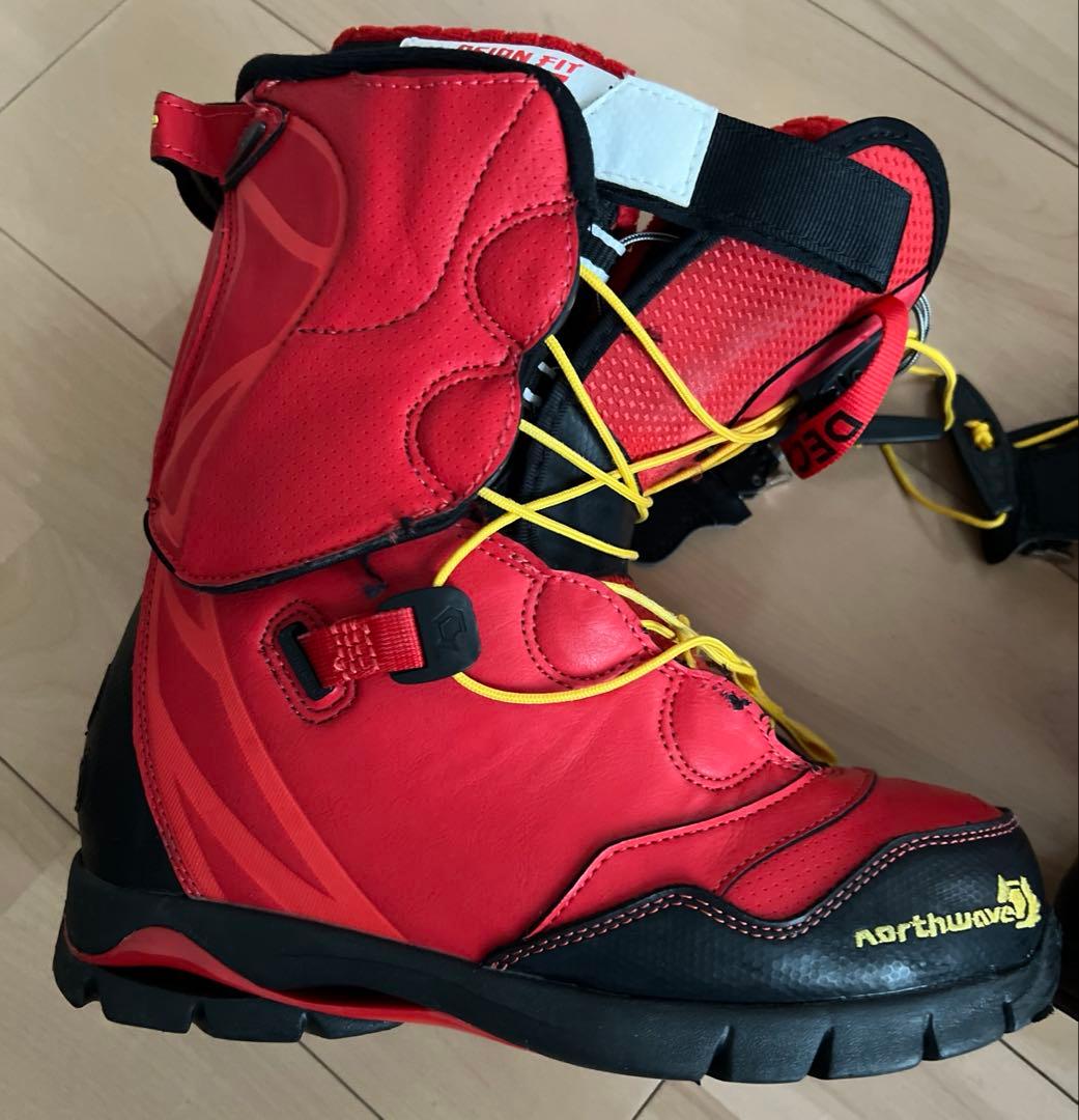 northwave スノーボードブーツ レッド　収納バック付