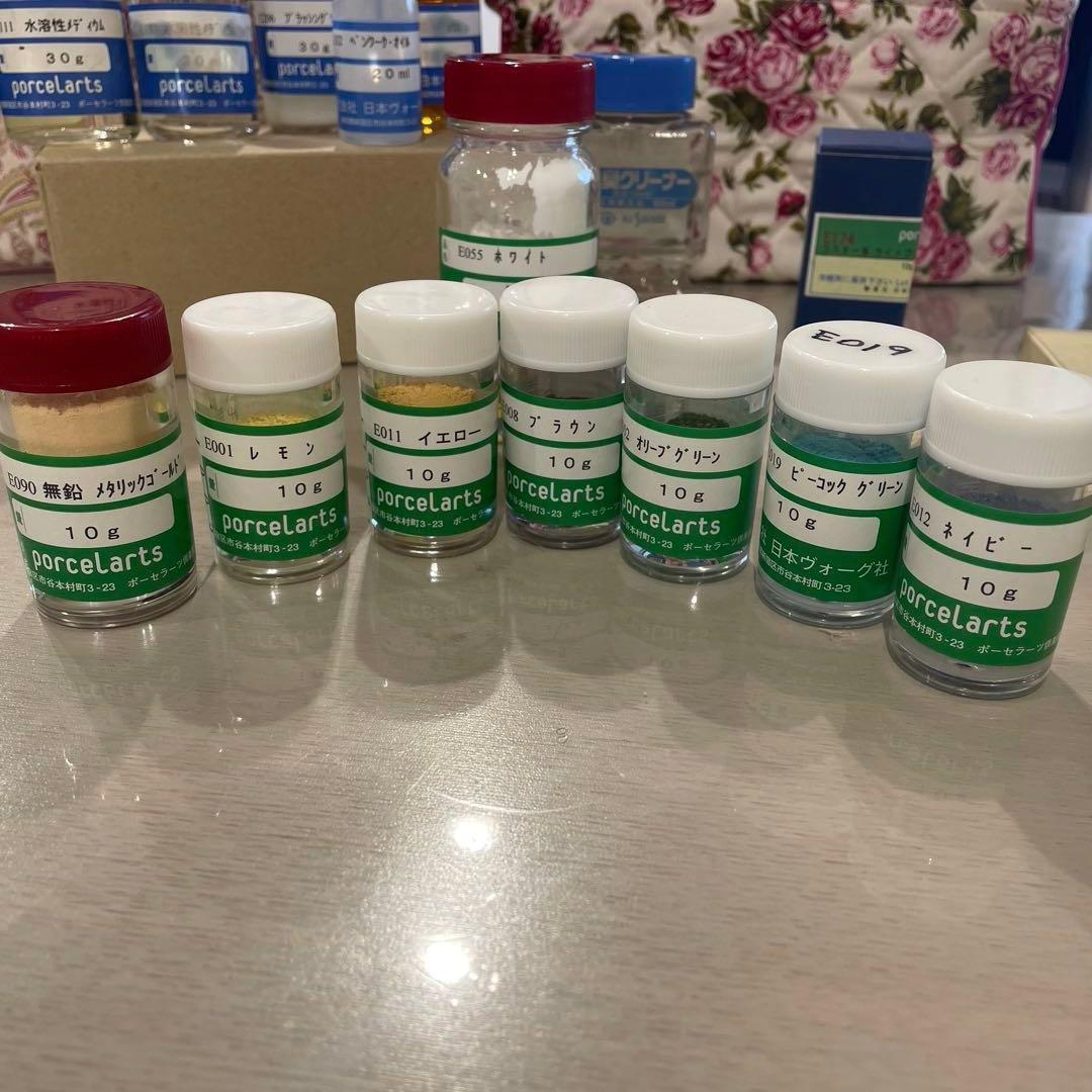 ポーセラーツ用品　上絵の具等のセット