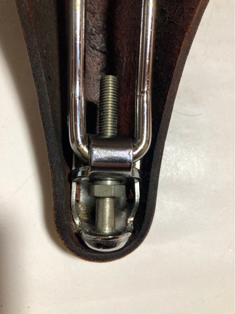 BROOKS ブラウン　レザーサドル