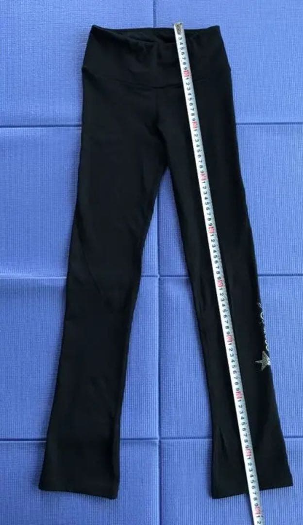 ★新品★ フィギュアスケートレギンス　カナダ6-8サイズ　パープル