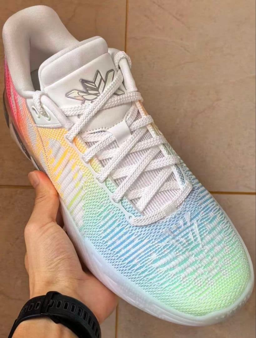 ANTA KT11\"Sti11Klay\" Klay Thompson着用モデル