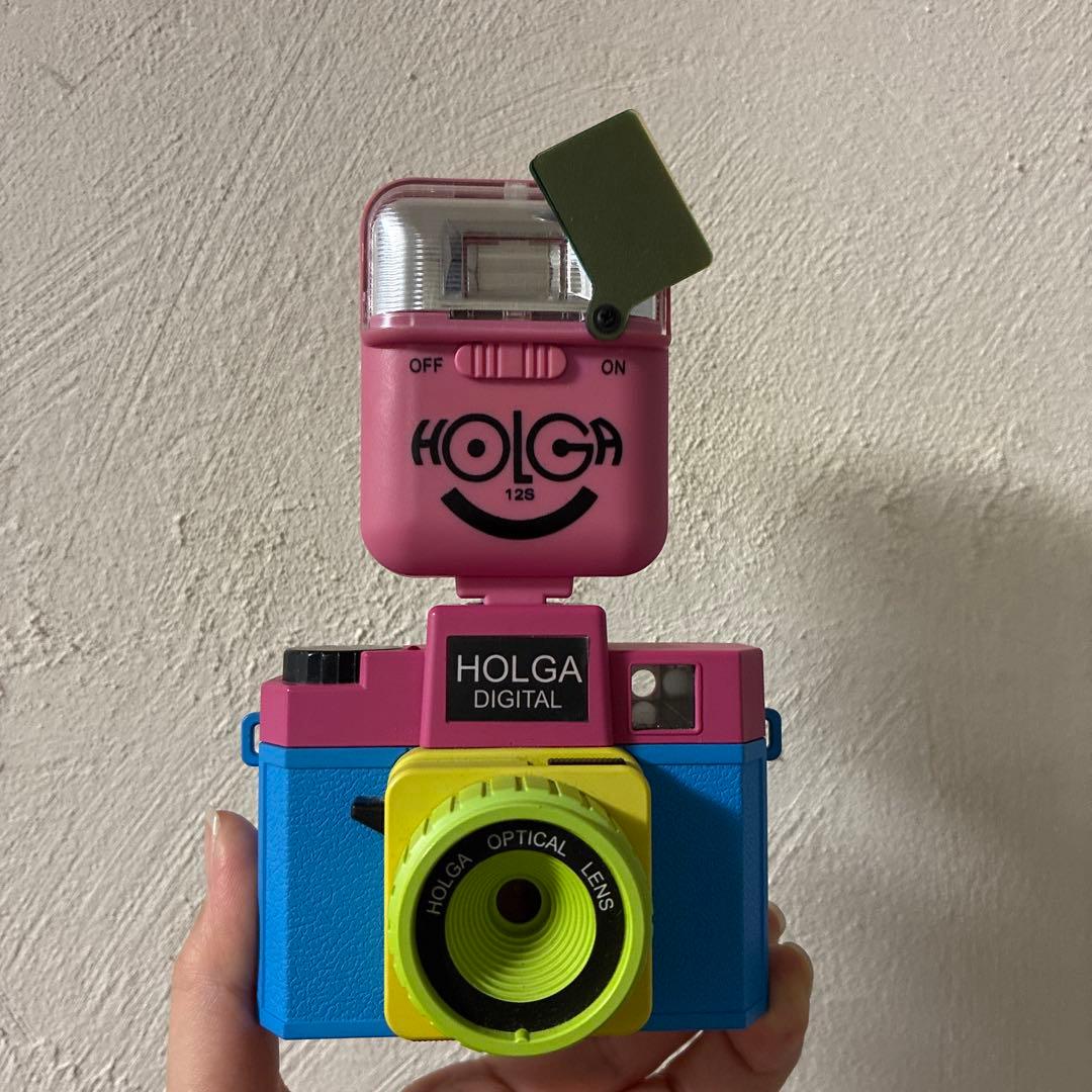 Holga Digital トイカメラ ピンク・ブルー
