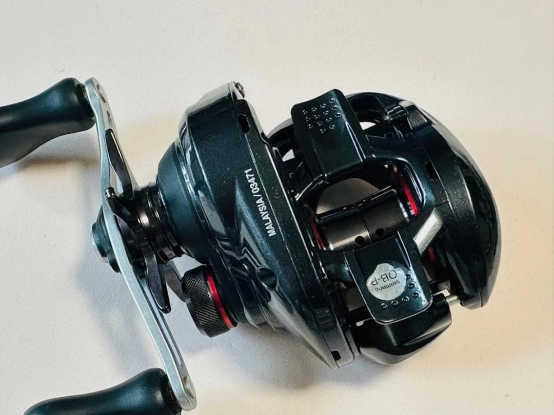 SHIMANO 16 Scorpion 70 右ハンドル e77