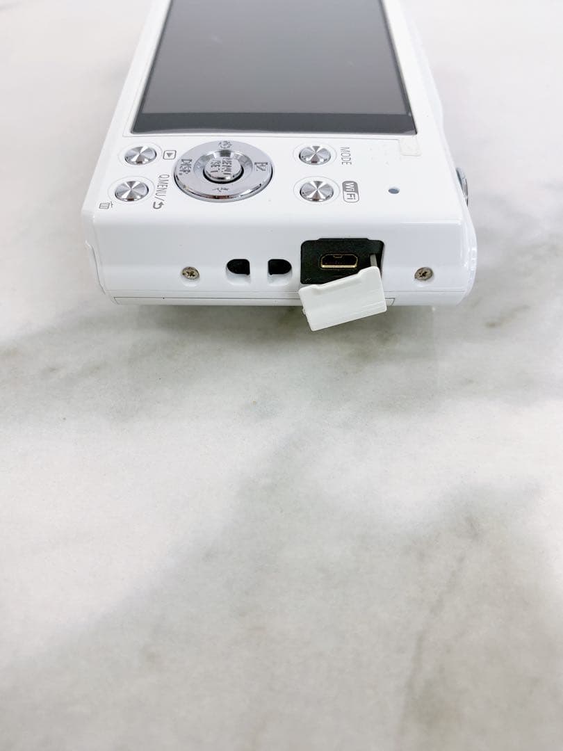 ＃Panasonic LUMIX DMC-SZ8 ホワイト　コンパクト　デジカメ