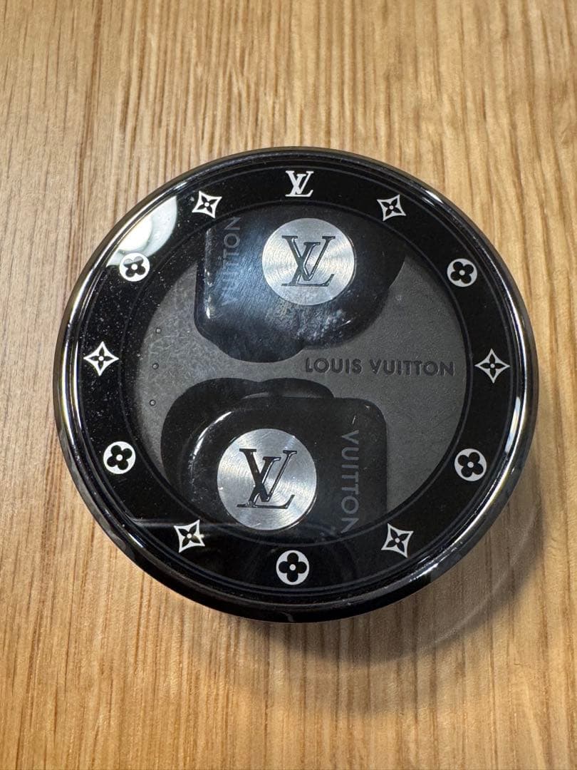 ルイヴィトン ホライゾン イヤホン ブラック　QAB110