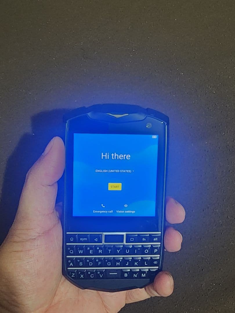 値引き【美品】Unihertz Titan Pocket ブラック 本体