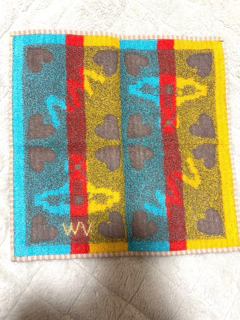 ヴィヴィアンウエストウッド　新品未使用タグなしハンカチ 8セット