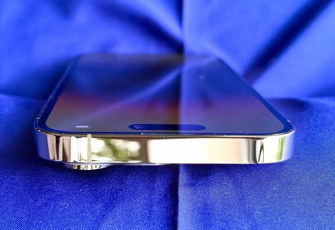 iPhone 14 Pro ゴールド 256GB SIMフリー　美品