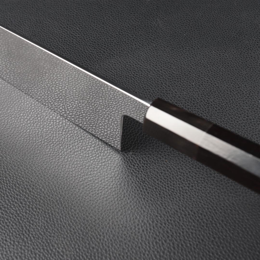 11038牛刀7寸家庭用 業務用 刺身包丁 鏡面仕上げ 両刃 黒檀黒水牛角八角柄