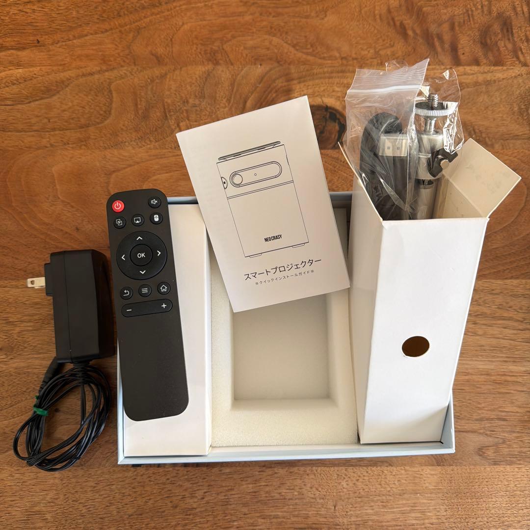 NEOCRASY ポータブルプロジェクター 本体
