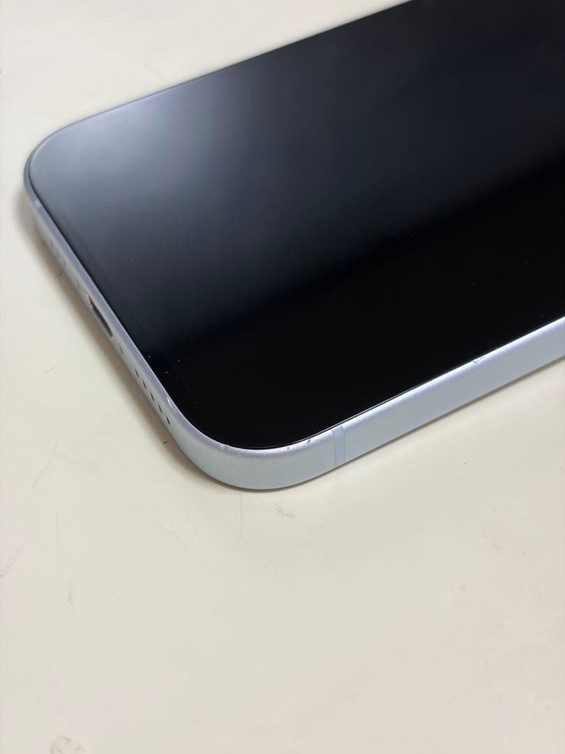 【美品】iPhone15 128G SIMフリー　本体のみ