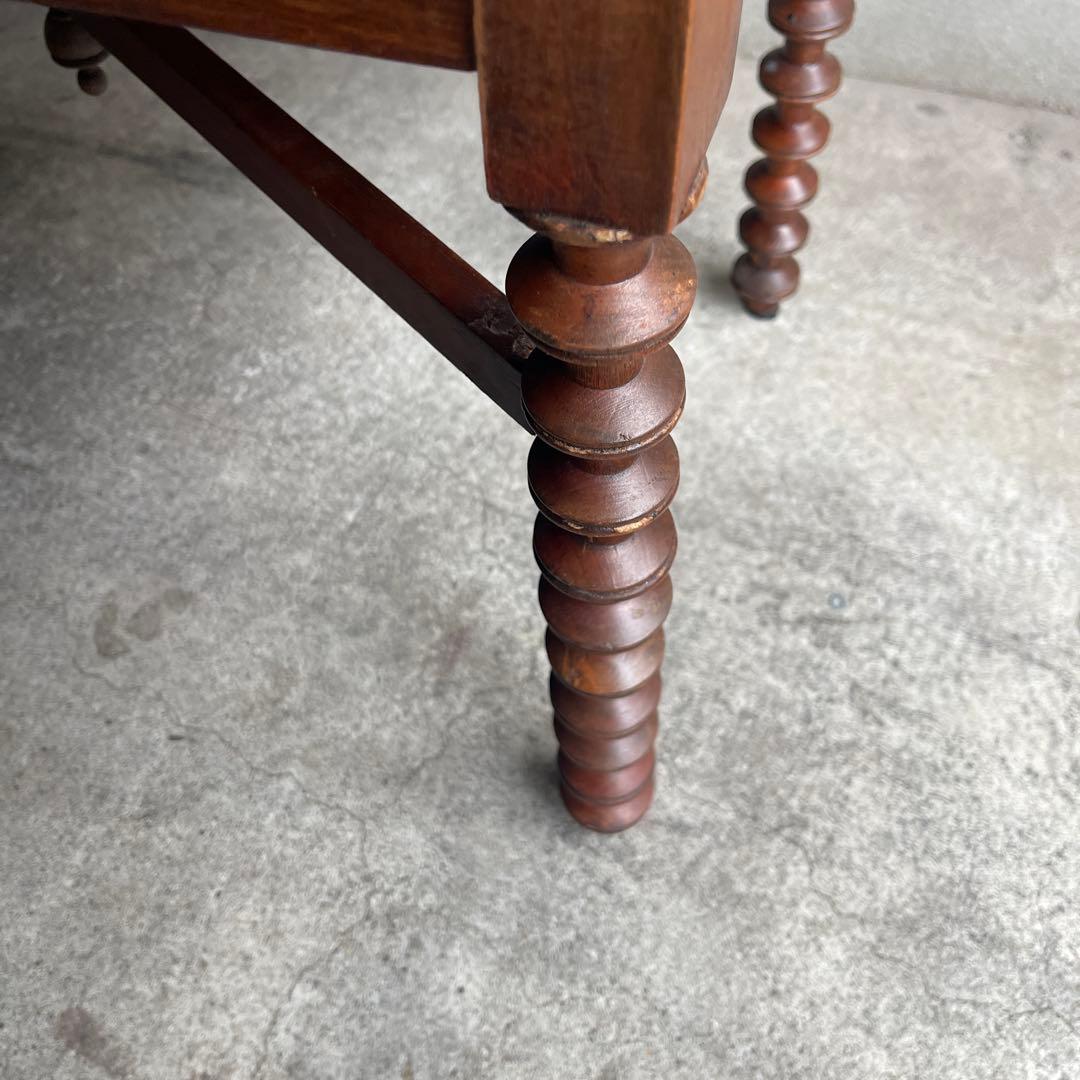 英国アンティーク　ナイトテーブル