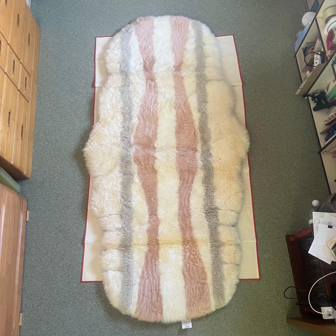丸八真綿 高級ラグ FURTERIA 天然羊毛毛皮 マット