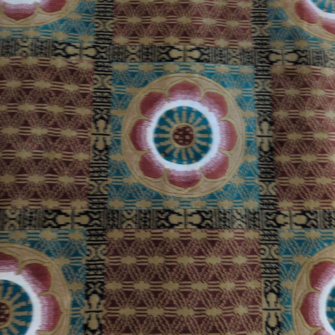 仏宝座 （十三仏）高級敷物　絨毯　ラグ 絹100% シルク 希少