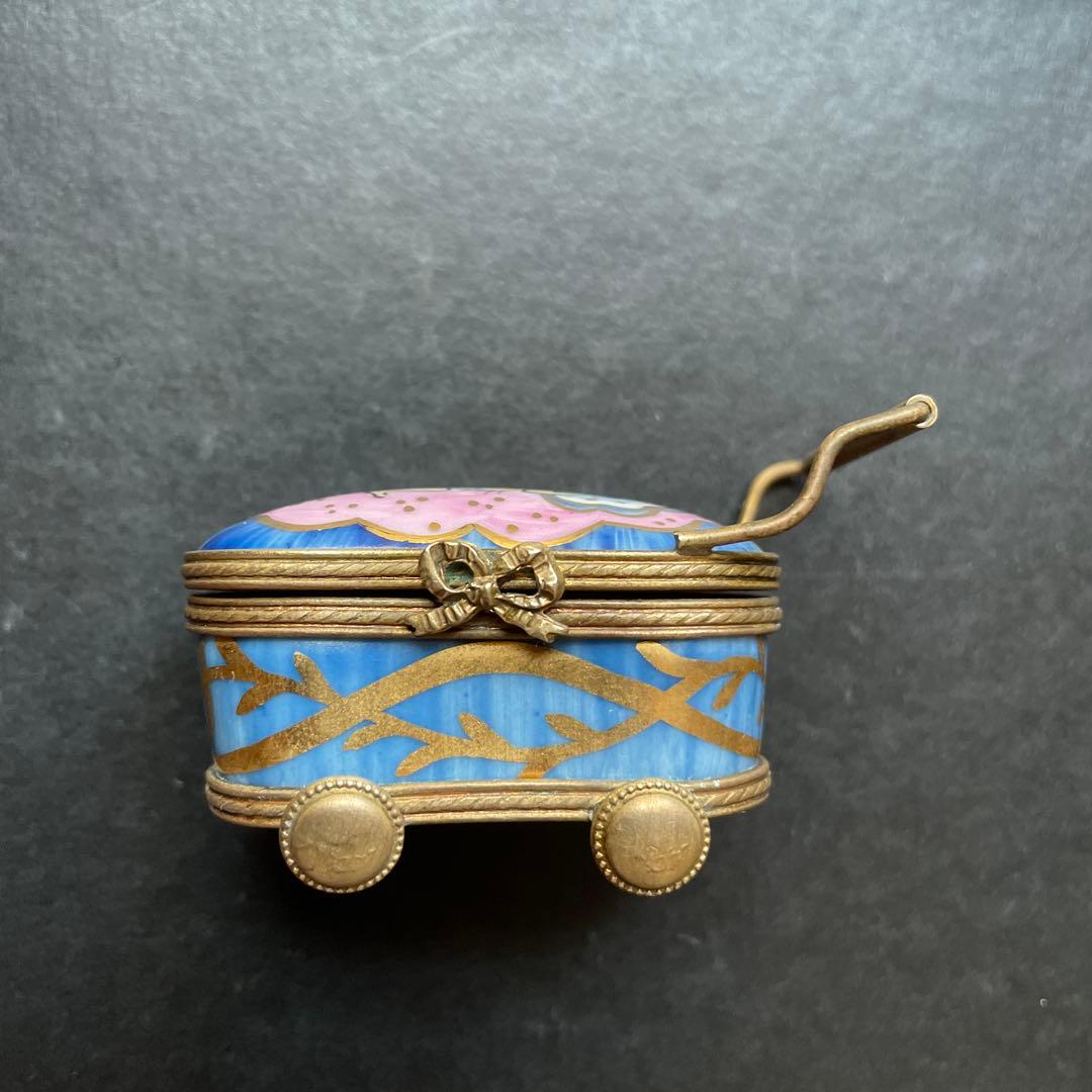 レア　リモージュ　ボックス　ピルケース　可愛いベビーカー