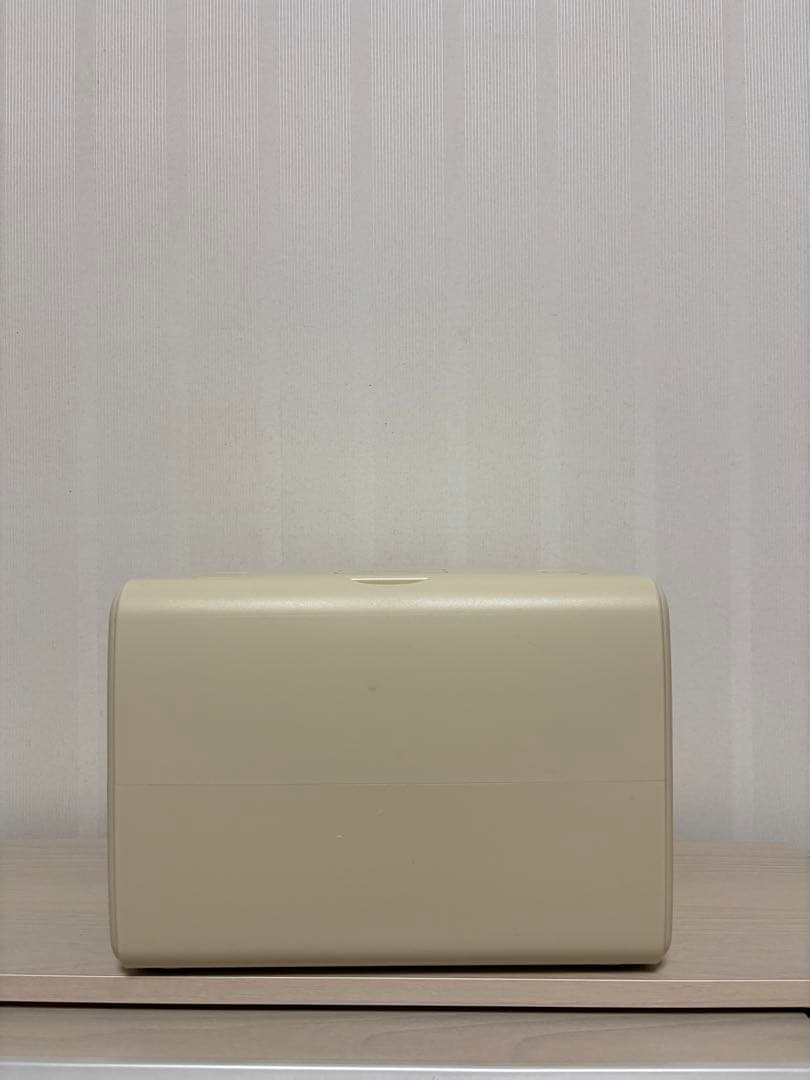 小型ポータブル電源 268Wh、600W 充電ケーブル付き