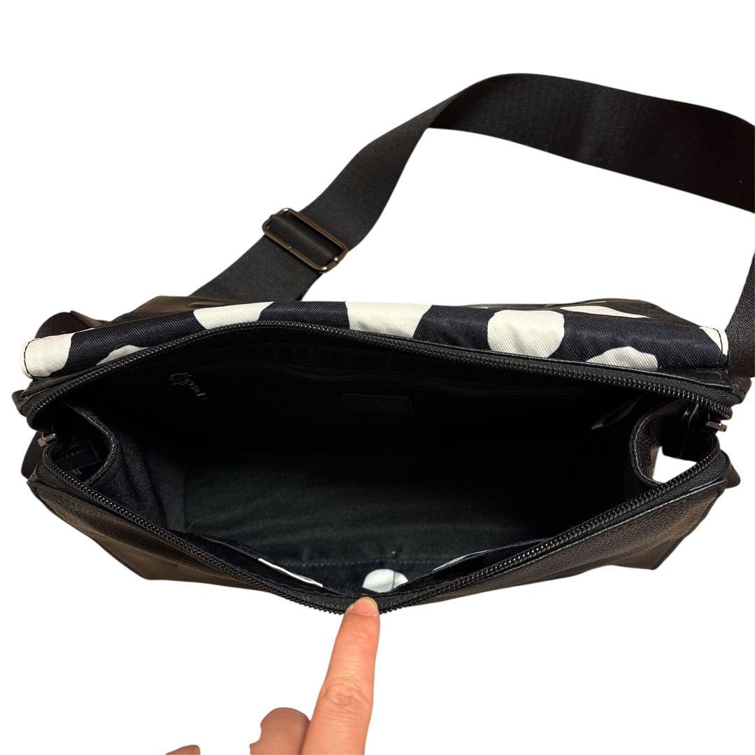 W*可様 【美品】ワイドテープショルダーバッグ （本革/軽量470g/ボディバッ